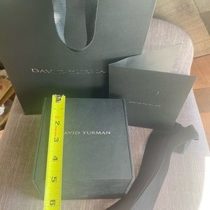 *authentic* David Yurman jewelry box, ribbon, and shopping bag